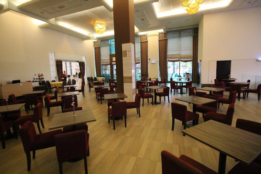 Grand Riverview Hotel Kota Bharu Eksteriør bilde